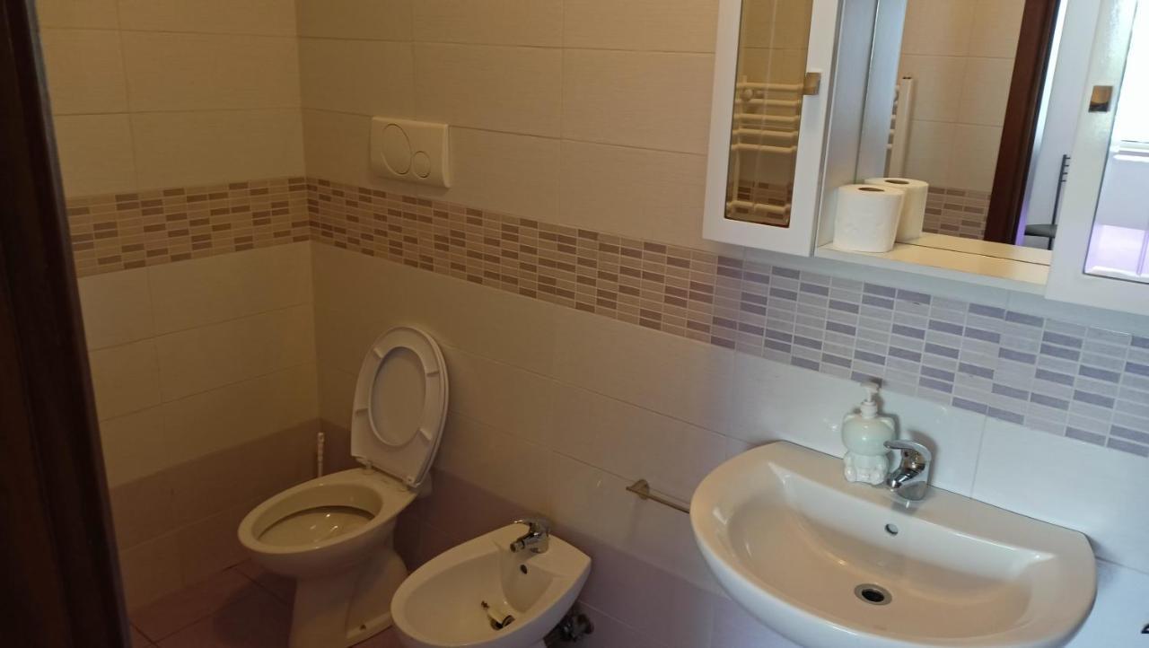 Marco - Camere Con Bagno Privato Vicino Al Centro Foligno Dış mekan fotoğraf