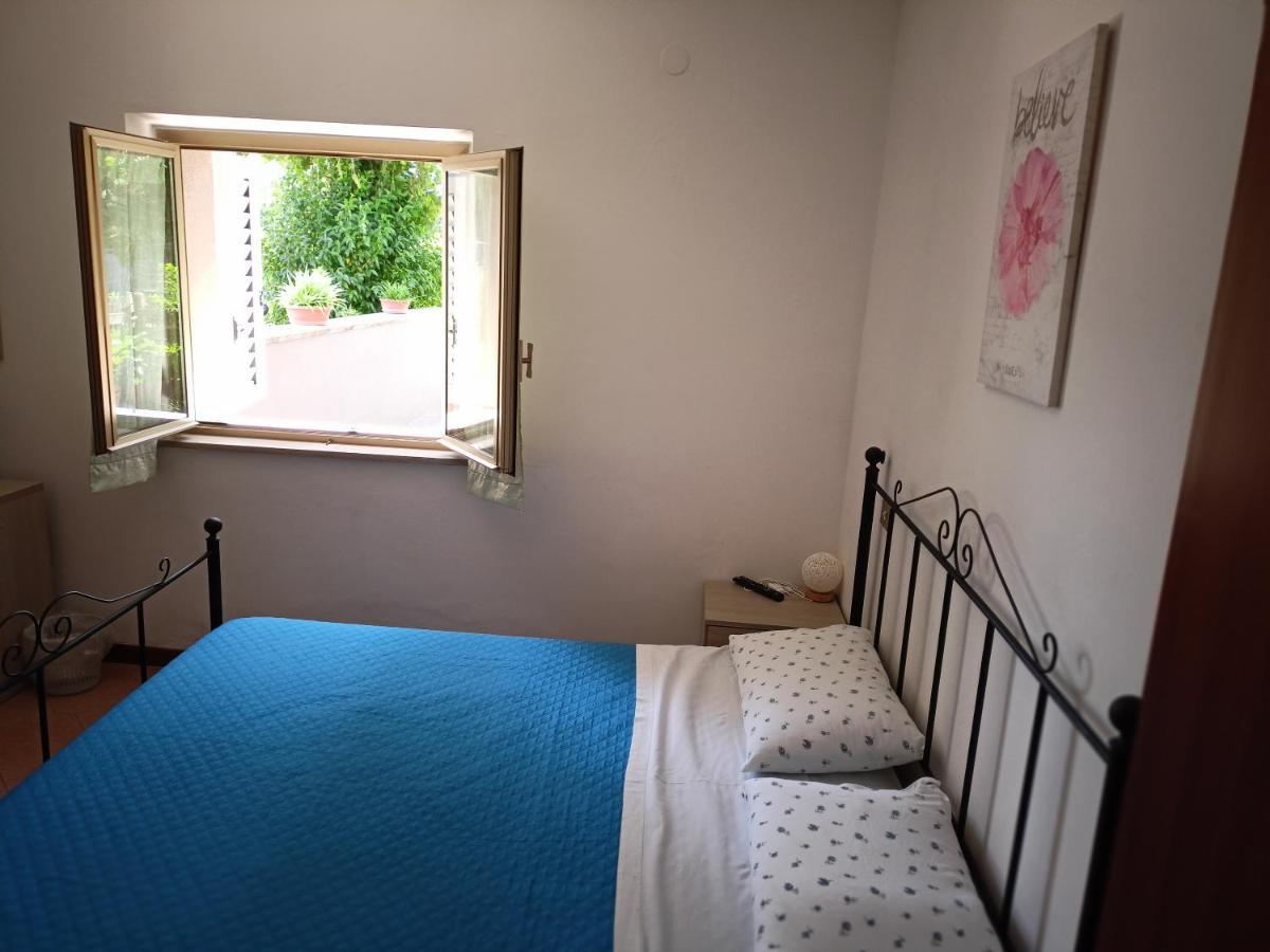 Marco - Camere Con Bagno Privato Vicino Al Centro Foligno Dış mekan fotoğraf